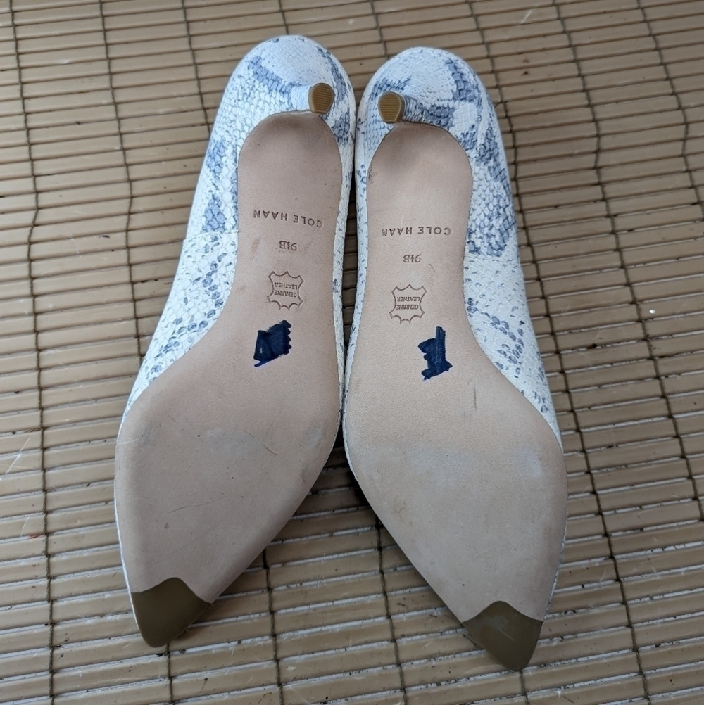 Cole Haan Womens Vesta Leather Snake Print Pointed Toe 3" Heels Shoes . Sz 9.5B. - Picture 11 of 11